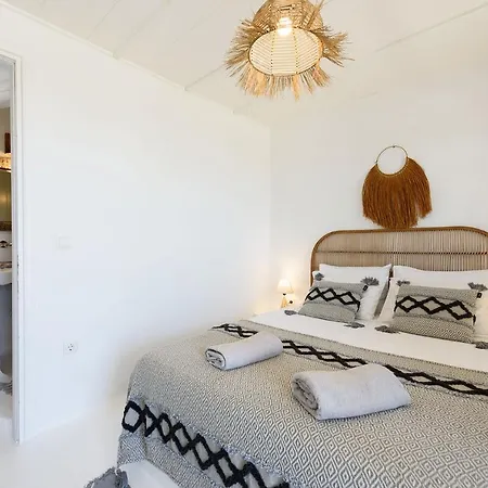 Parian Philoxenia Villa, Santa Maria Beach بيت للعطل